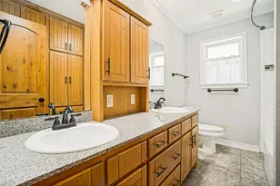 303 Barrett Dr, Justin, TX 76247 - Photo 5