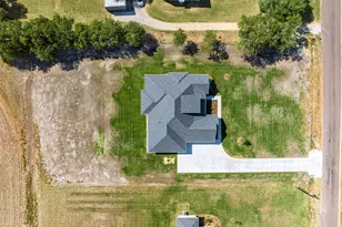 1025 Galaxy, Woodway, TX 76712 - Photo 37