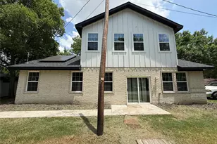 201 E 10th St, Kaufman, TX 75142 - Photo 23