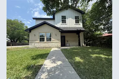 201 E 10th Street, Kaufman, TX 75142 - Photo 1