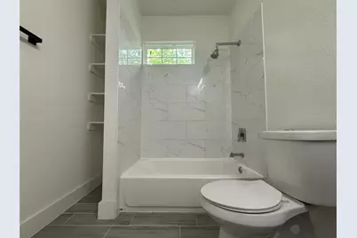 201 E 10th Street, Kaufman, TX 75142 - Photo 13