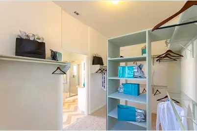 6105 Claridge Lane, Frisco, TX 75035 - Photo 11