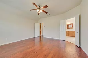 2347 Collin Dr, Grand Prairie, TX 75052 - Photo 21