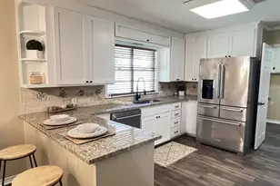 800 Western Hills Dr, Sherman, TX 75092 - Photo 9
