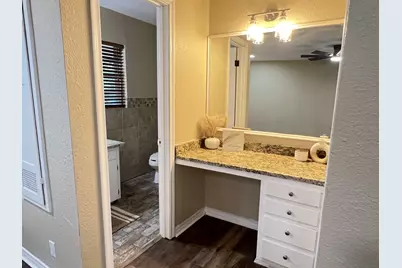800 Western Hills Drive, Sherman, TX 75092 - Photo 19