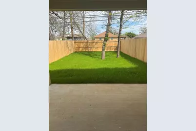 1705 Ash Crescent Street, Fort Worth, TX 76104 - Photo 13