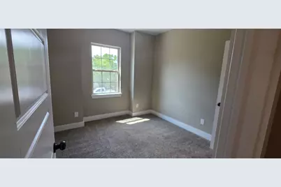 1705 Ash Crescent Street, Fort Worth, TX 76104 - Photo 11