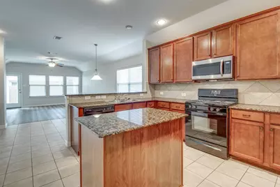 2100 Willow Creek Drive, Little Elm, TX 75068 - Photo 7