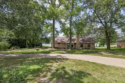 1160 Cr2425, Mineola, TX 75773 - Photo 1