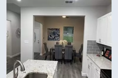 2611 Lakeridge Drive, Granbury, TX 76048 - Photo 3