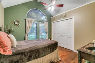 336 Shadow Wood Ln, Hurst, TX 76054 - Photo 19