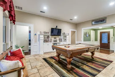 336 Shadow Wood Lane, Hurst, TX 76054 - Photo 9