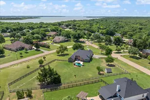 8101 Oak Creek Ln, Denton, TX 76208 - Photo 29