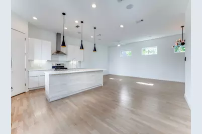 5714 Bryan Parkway #D, Dallas, TX 75206 - Photo 1