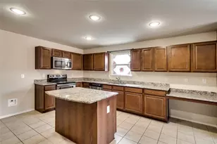 7000 Derbyshire Dr, Fort Worth, TX 76137 - Photo 5