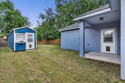 1312 Elm Street, Bonham, TX 75418 - Photo 17