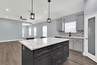 1312 Elm Street, Bonham, TX 75418 - Photo 9