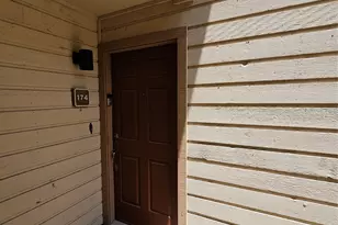 16301 Ledgemont Ln, Addison, TX 75001 - Photo 3