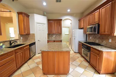 14857 Holly Leaf Drive, Frisco, TX 75035 - Photo 9