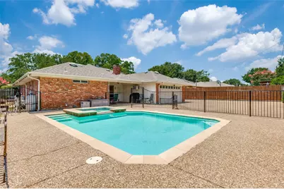 1005 De Pauw Drive, Arlington, TX 76012 - Photo 23