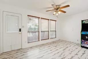1005 De Pauw Dr, Arlington, TX 76012 - Photo 21