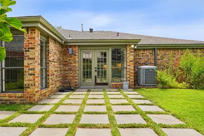 14815 Surveyor Boulevard, Addison, TX 75001 - Photo 31