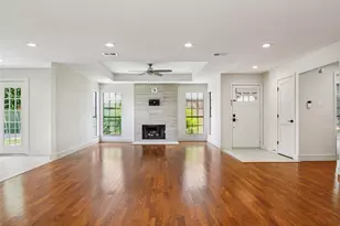 14815 Surveyor Blvd, Addison, TX 75001 - Photo 3