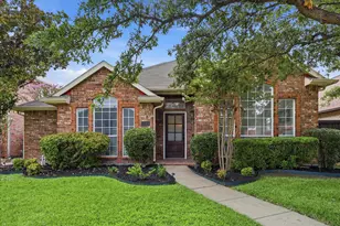 1760 Blackstone Dr, Carrollton, TX 75007 - Photo 3