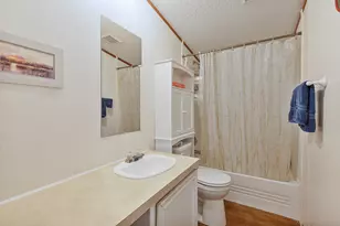 439 Slayden Dr, Sunset, TX 76270 - Photo 17