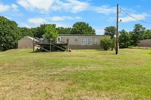 439 Slayden Dr, Sunset, TX 76270 - Photo 19