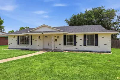3301 Hillsdale Lane, Garland, TX 75042 - Photo 5