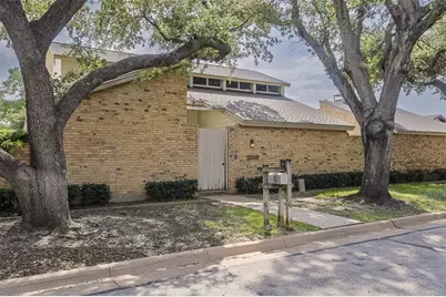 2210 Winter Sunday Way, Arlington, TX 76012 - Photo 11