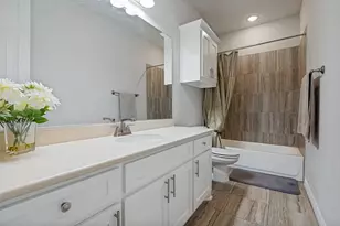 217 Castle Creek Dr, Red Oak, TX 75154 - Photo 31