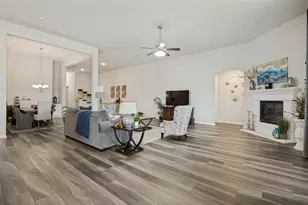 217 Castle Creek Dr, Red Oak, TX 75154 - Photo 17