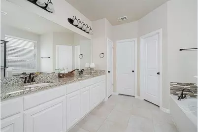 10821 Patton Drive, McKinney, TX 75072 - Photo 9