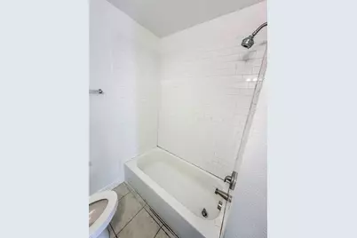 [Address not provided], Dallas, TX 75235 - Photo 9