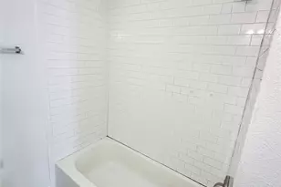 [Address not provided], Dallas, TX 75235 - Photo 9