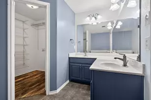 308 Glenview Dr, Aubrey, TX 76227 - Photo 19