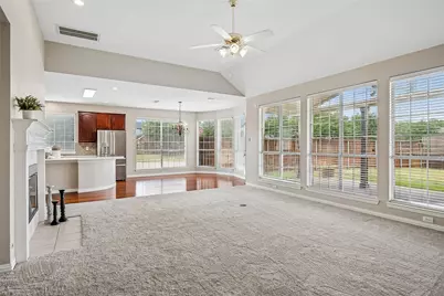 44 Creekside Drive, Trophy Club, TX 76262 - Photo 9