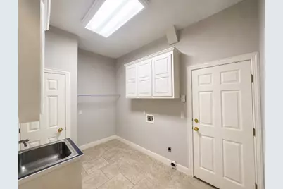 1917 Elmwood Avenue, Corsicana, TX 75110 - Photo 29