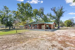 777 Lcr 463, Mexia, TX 76667 - Photo 27