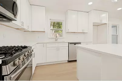 2450 Emmett Street, Dallas, TX 75211 - Photo 9