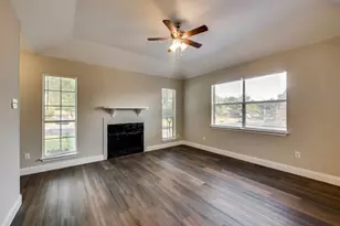 2925 Kathleen Ln, Euless, TX 76039 - Photo 11