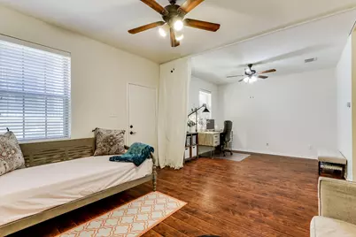 7852 Liverpool Lane, Irving, TX 75063 - Photo 19