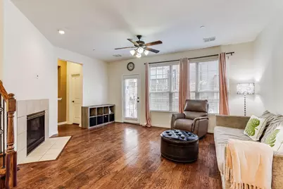 7852 Liverpool Lane, Irving, TX 75063 - Photo 5
