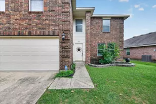 4617 Waterford, Fort Worth, TX 76179 - Photo 3