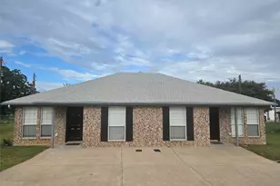 2545 E Renfro St, Burleson, TX 76028 - Photo 1