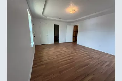 425 Signal Hill Court N, Fort Worth, TX 76112 - Photo 9