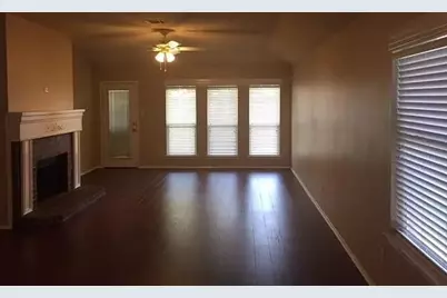 9908 Carter Drive, McKinney, TX 75072 - Photo 5
