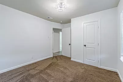 721 Bowman Street, Irving, TX 75060 - Photo 25